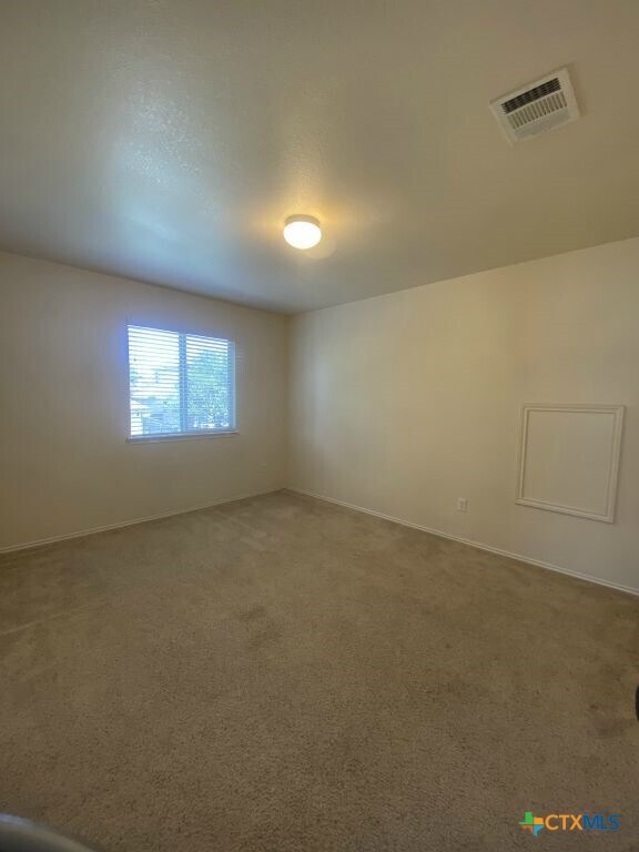 Building Photo - 7105 Golden Oak Ln