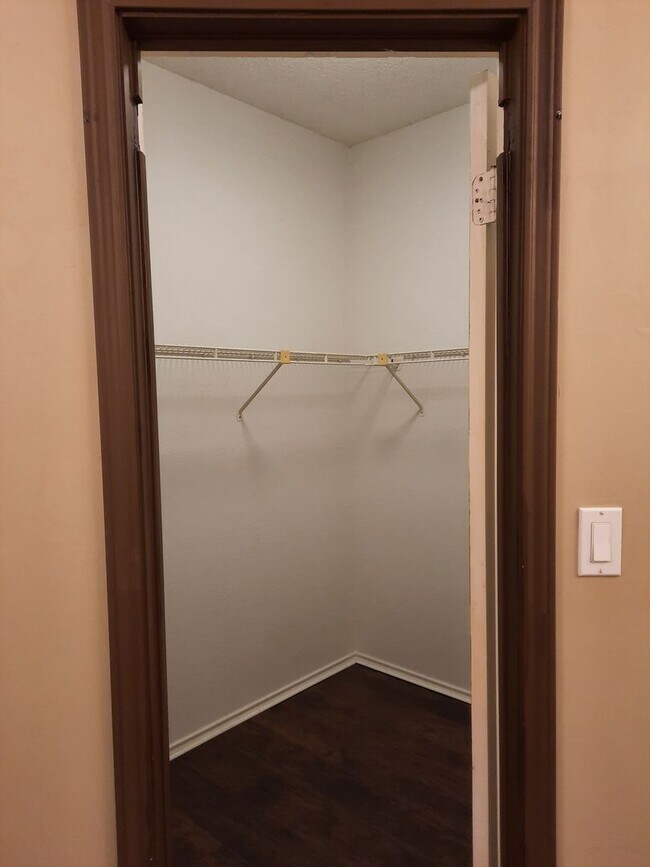 Building Photo - Solar-Powered Pflugerville Property - Lots Of Room and Backyard Living