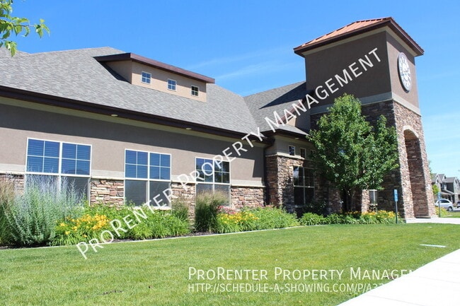 Building Photo - 1045 Stonehaven Dr