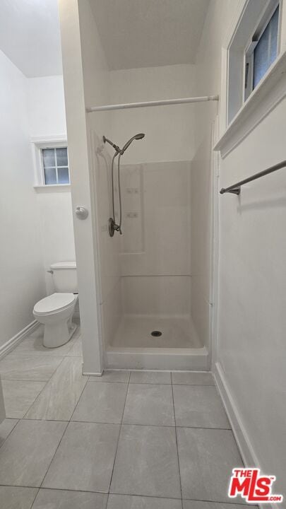 Building Photo - 116 S Alexandria Ave