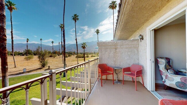 Building Photo - 505 S Farrell Dr