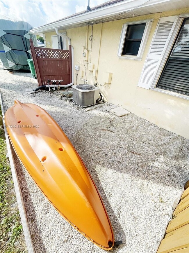 Building Photo - 357 NE Gulfstream Ave