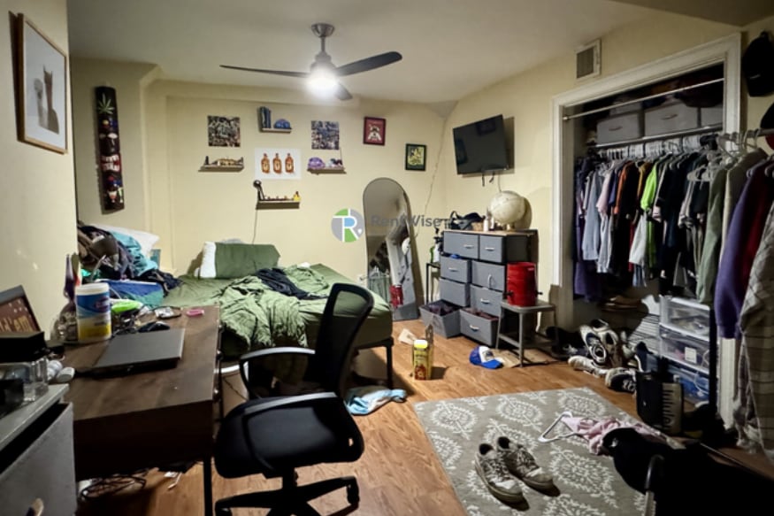 Building Photo - 731 Parker St