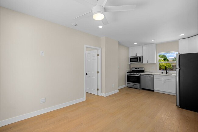 Building Photo - Brand New 1BR/1BA Home Near SDSU – Designer Kitchen, In-Unit Laundry, Private Patio, and Modern F...