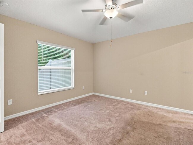Building Photo - 13432 Crest Lake Dr