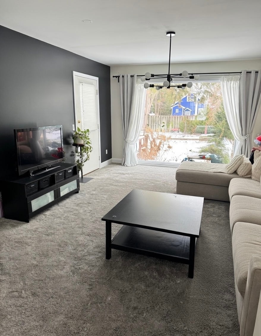 Building Photo - 1009 S Kinney Ave