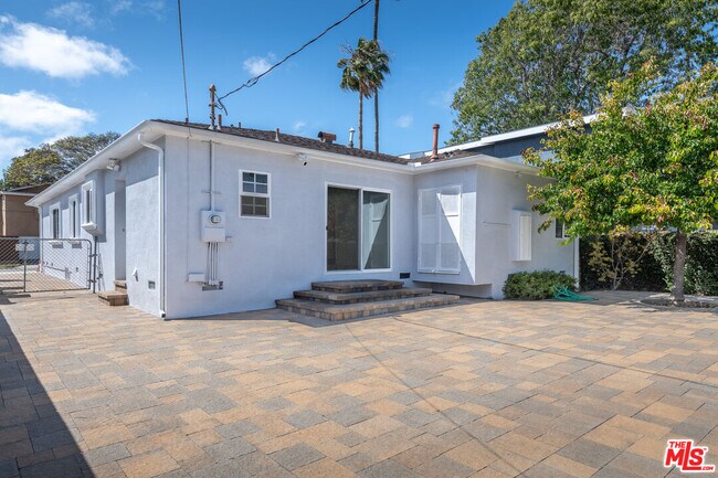 Building Photo - 2918 Castle Heights Ave