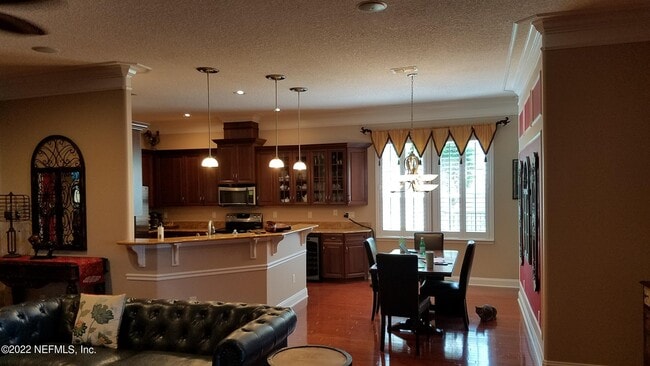 Building Photo - 14445 Lake Jessup Dr