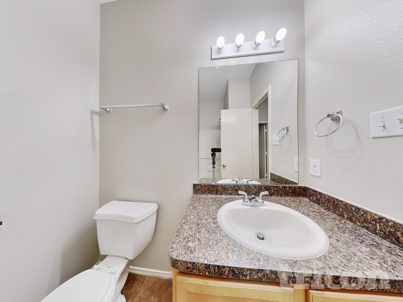 Building Photo - 130 Sacajewa Dr