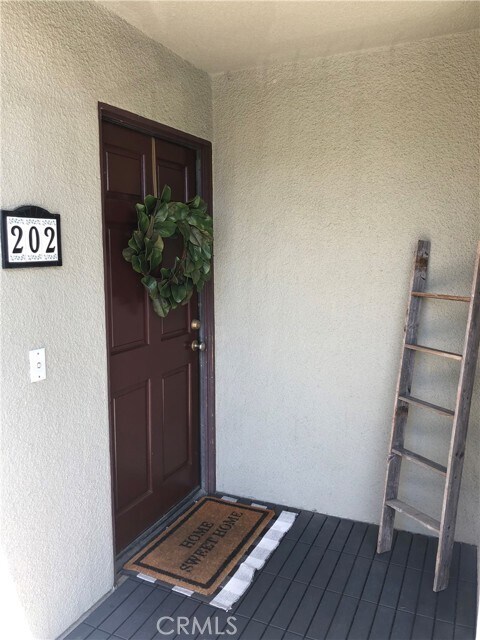 Building Photo - 17661 Sergio Cir