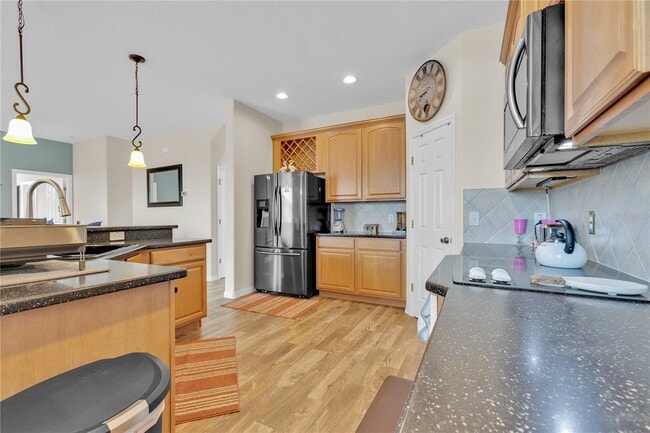 Building Photo - 155 Waltham Ct