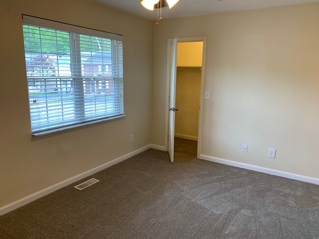 Building Photo - 5053 St Patrick Cir