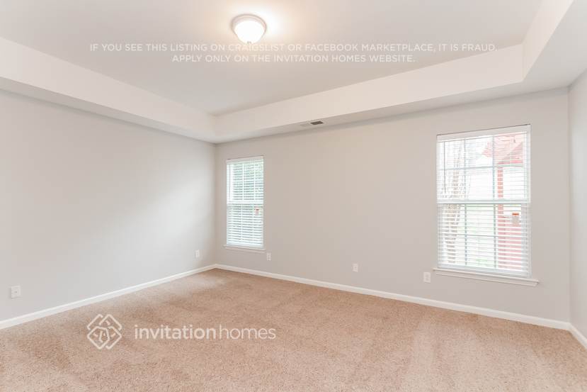 Building Photo - 16019 Lavenham Rd