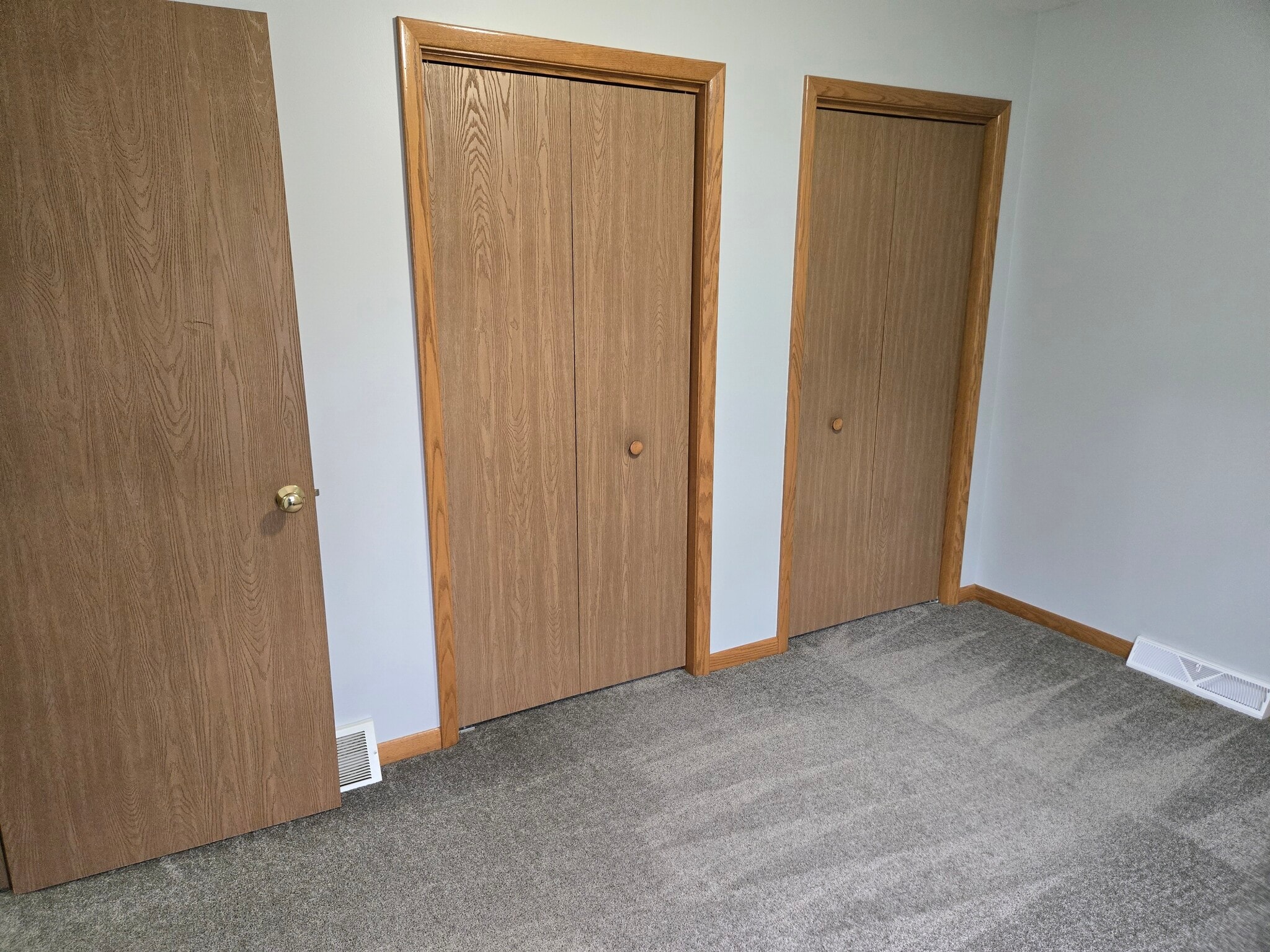 Building Photo - 3615 Stoughton Rd