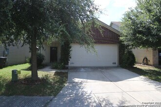 Building Photo - 8507 Pecan Cross