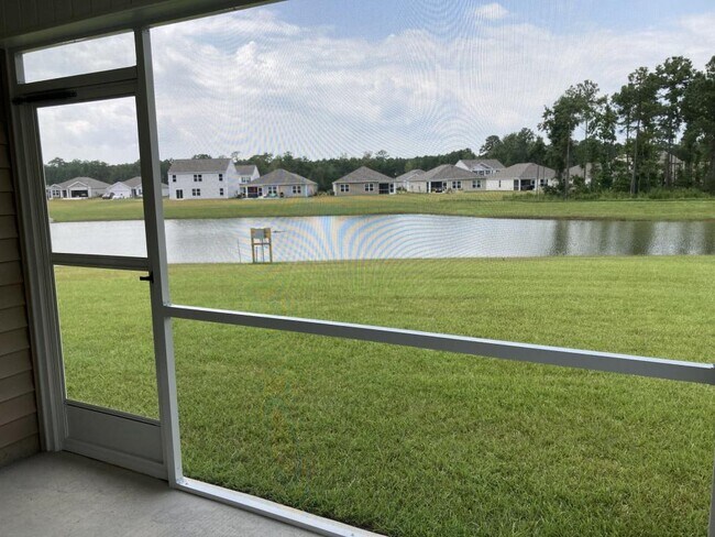 Building Photo - 129 Kings Acre Ct