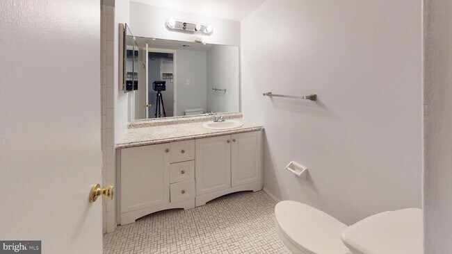 Building Photo - 5705 Indian Ct