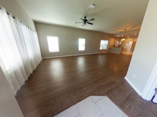 Building Photo - Beautiful Home with Everything in the Windcrest Gardens!