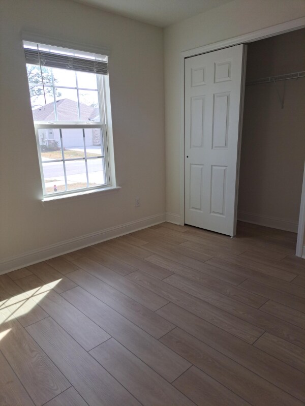 Building Photo - 59 Signet Cir