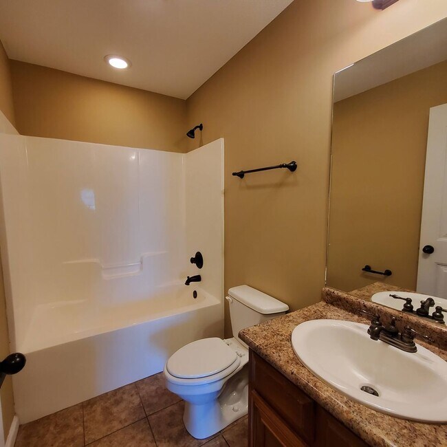 Building Photo - Welcome to Serene Living: Spacious Home on a .61 Acre Lot near Moody Airforce Base