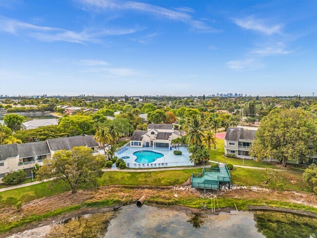 Building Photo - 3429 NW 44th St