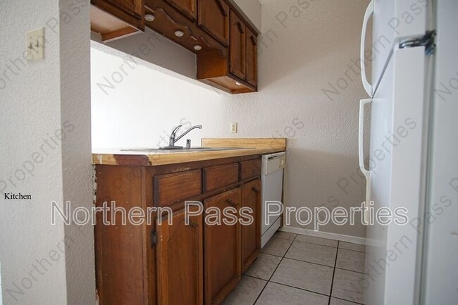 Building Photo - 1376 Trudy Elaine Dr