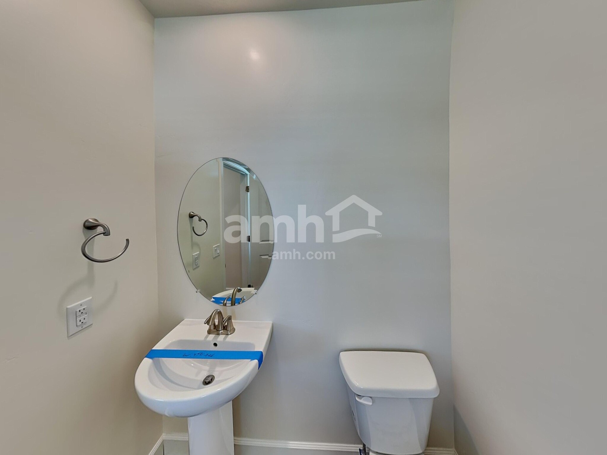 Building Photo - 1199 Wagon Way