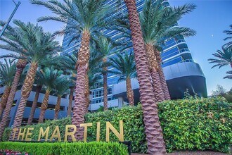 Building Photo - 4471 Dean Martin Dr