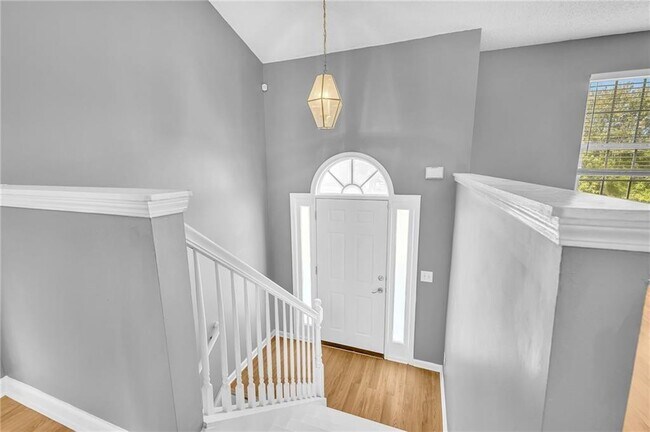 Building Photo - 226 Ashland Creek Ct