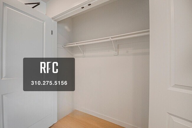Building Photo - Welcome to the Gramercy