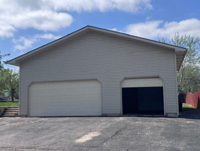 Building Photo - 396 Ridgeland Ave