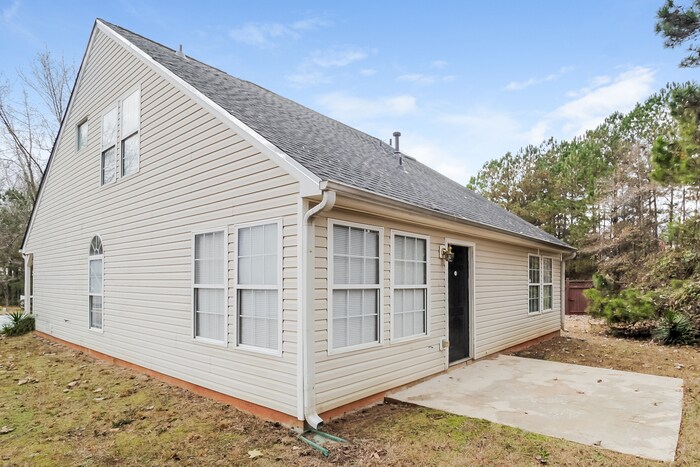 Building Photo - 5417 Brickleberry Way