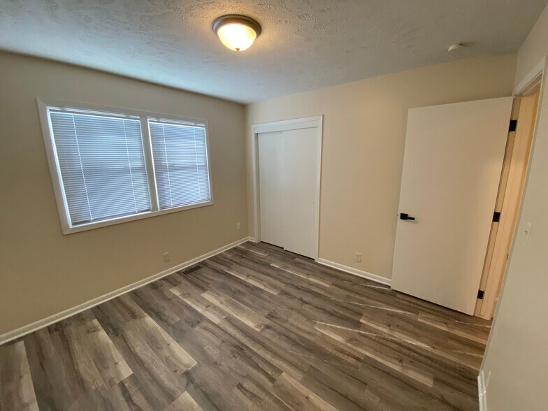 Building Photo - 10713 Browne St