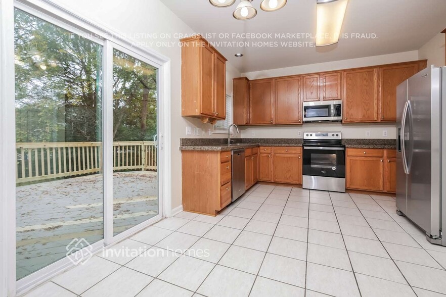 Building Photo - 2817 Buggy Whip Ct