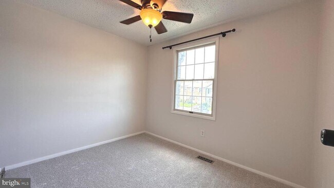 Building Photo - 13566 Bentley Cir