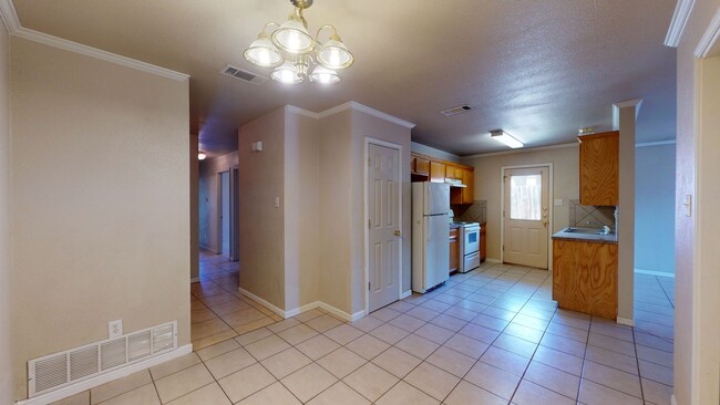 Building Photo - Free April Rent + Price Improvement $1,350!
