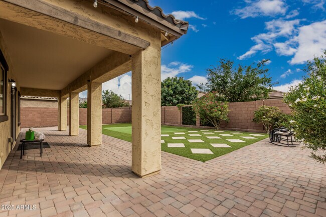 Building Photo - 2381 E Brigadier Dr
