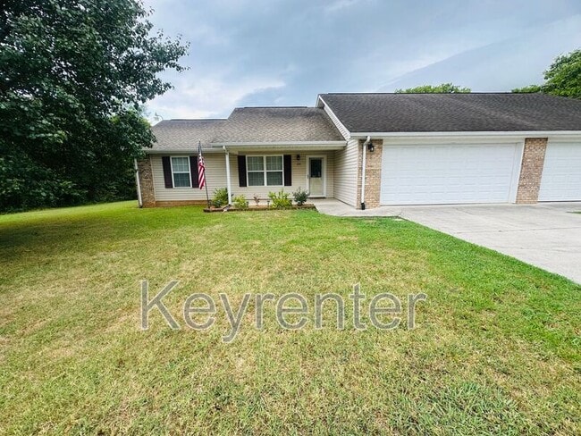 Primary Photo - 253 Dumplin Ln