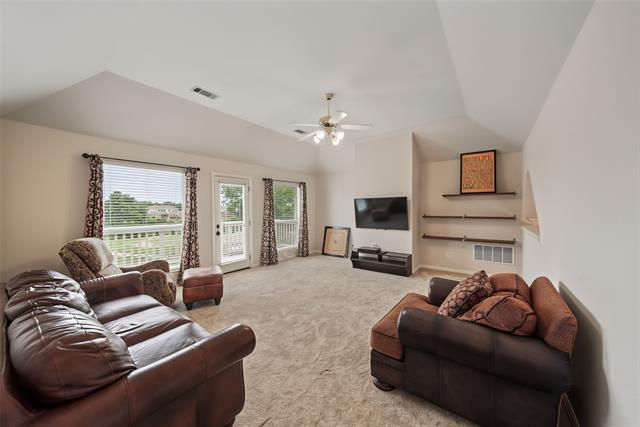 Building Photo - 1335 Bradford Dr