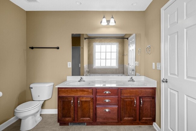 Building Photo - 4 Bedroom Pet Friendly Home For Rent With ...