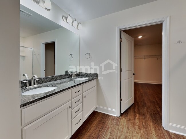 Building Photo - 3436 Shady Cove Ct