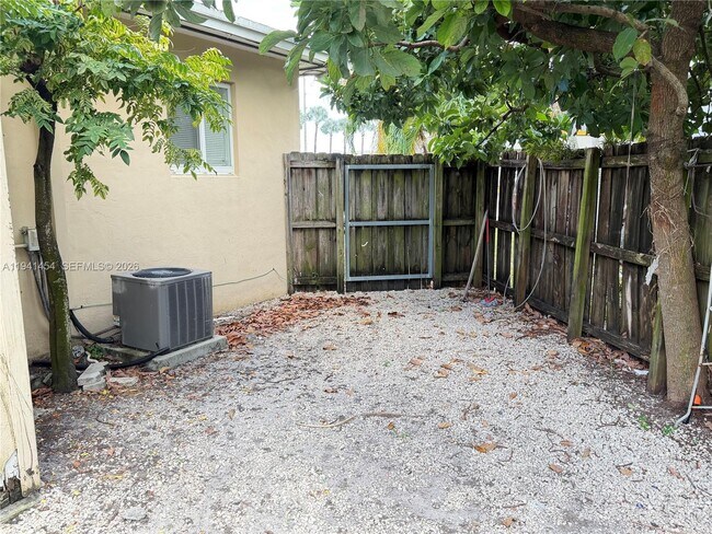 Building Photo - 5817 NW 37th St