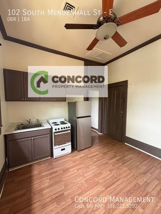 Building Photo - 102 S Mendenhall St