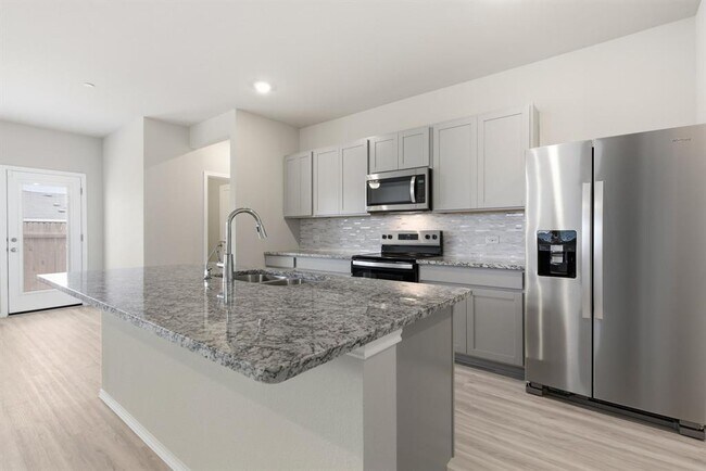 Building Photo - 12809 Village Spun Plz