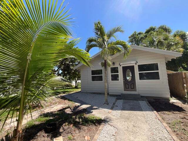 Building Photo - 700 Tallapoosa St