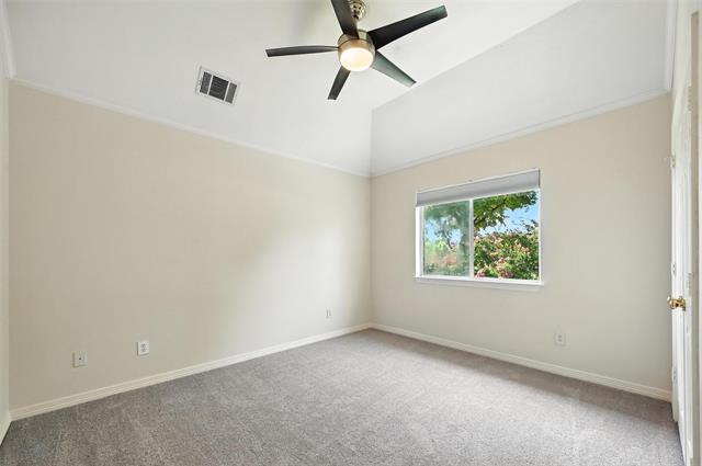 Building Photo - 953 Fountain Dr