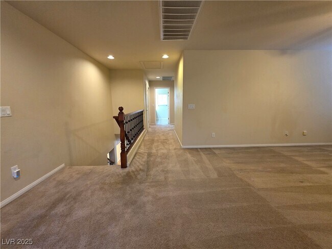 Building Photo - 10772 Glacier Rapids Ct