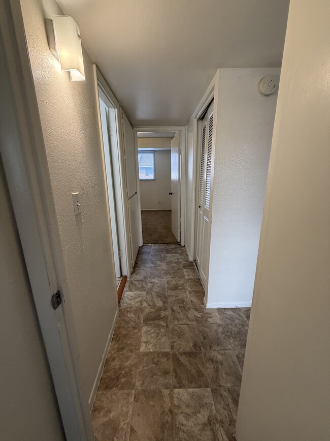 Building Photo - 4595 N 17th Ave