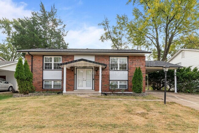 Primary Photo - 12464 Glengate Dr