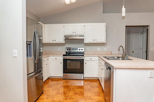 Building Photo - 2831 Atoka Trail